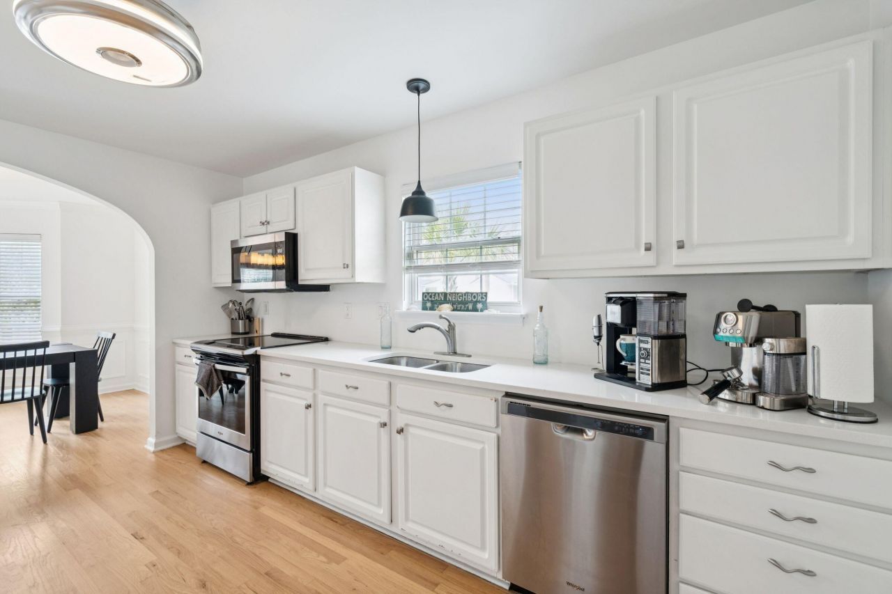 1717 Lotus Lane Photo 19