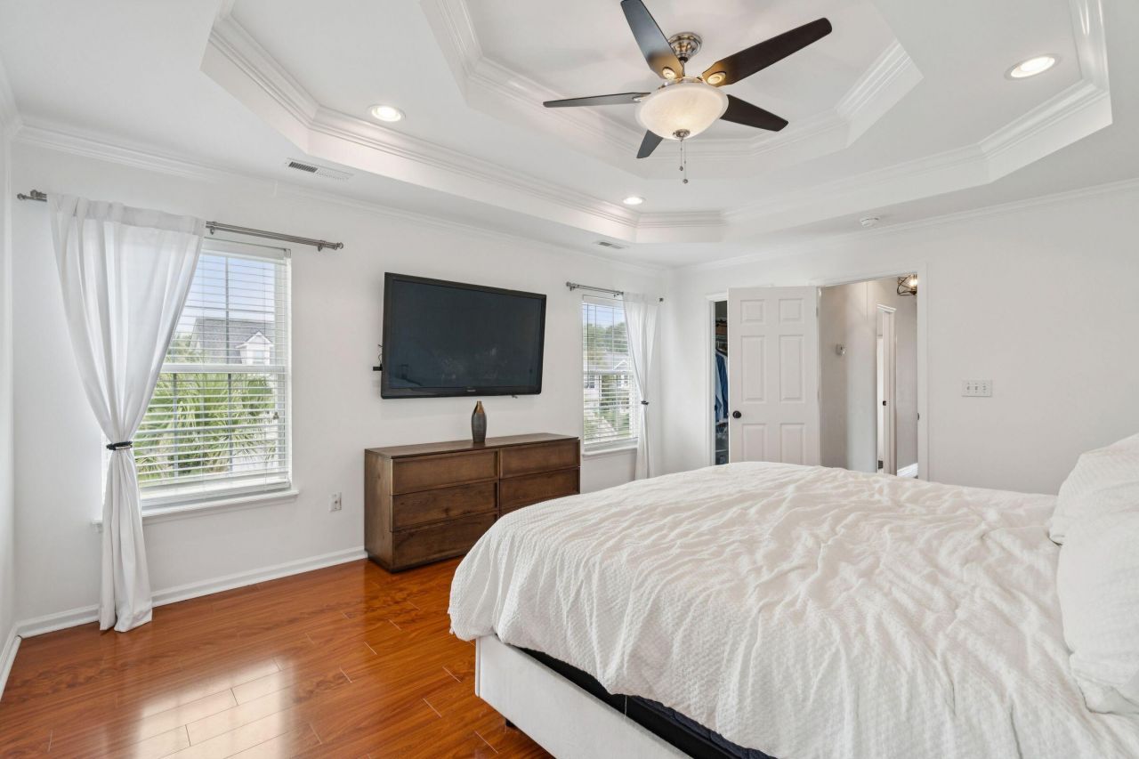 1717 Lotus Lane Photo 31