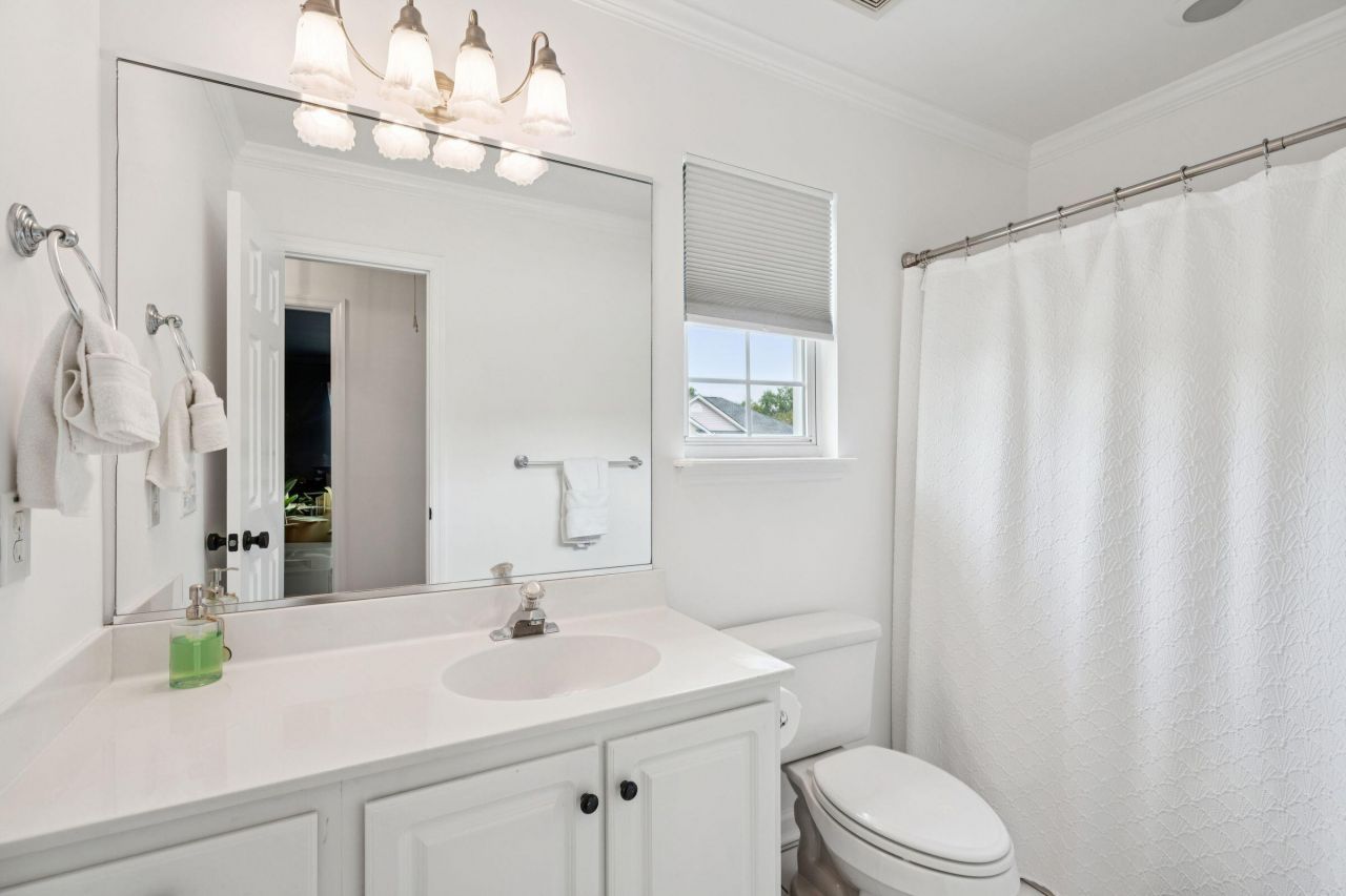 1717 Lotus Lane Photo 39