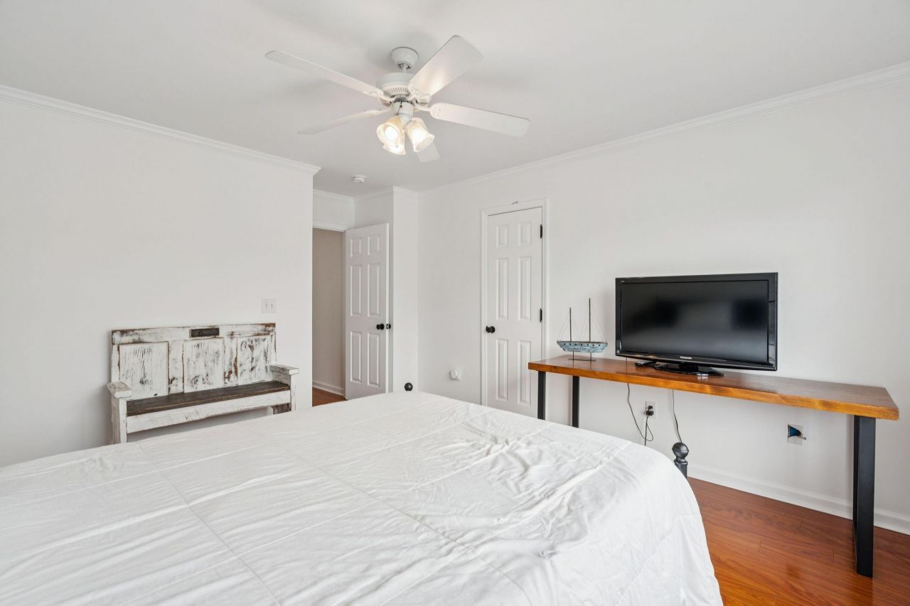 1717 Lotus Lane Photo 42