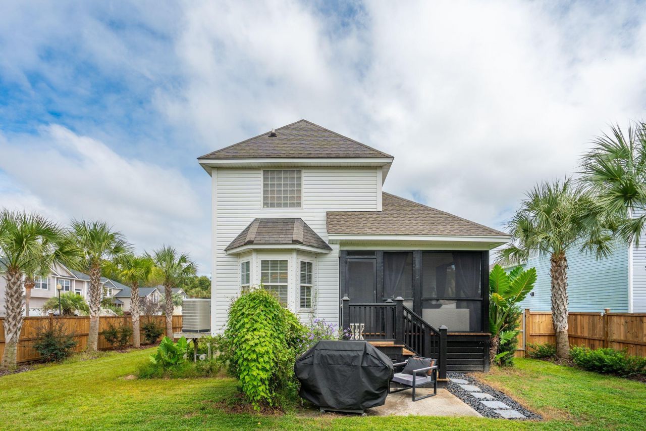 1717 Lotus Lane Photo 50