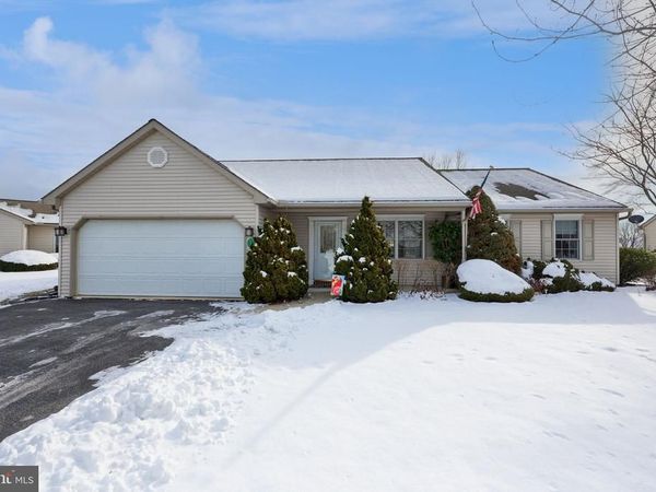 1 THORNDALE DRIVE, MYERSTOWN, PA 17067