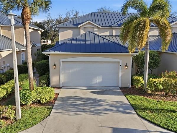 9763 Glen Heron DR, BONITA SPRINGS, FL 34135