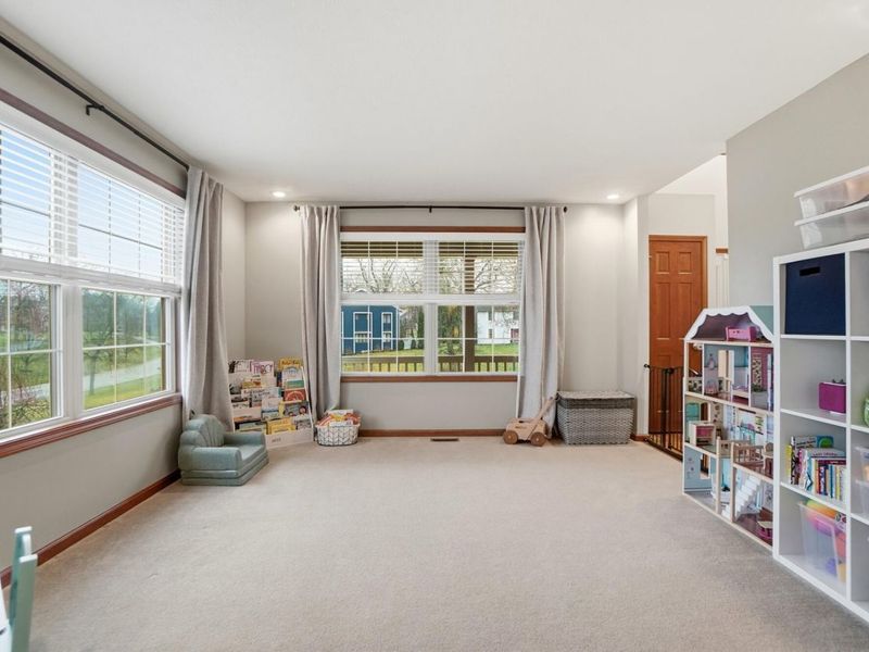 465 Carillion Drive, Springfield, OH 45503 Photo 37