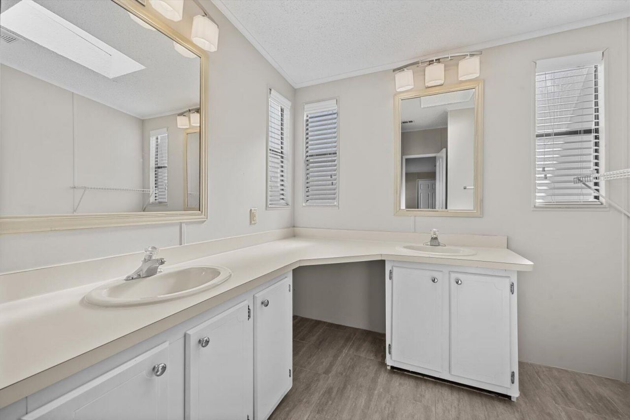 8530 Leadtree Court, Port Saint Lucie, FL 34952 Photo