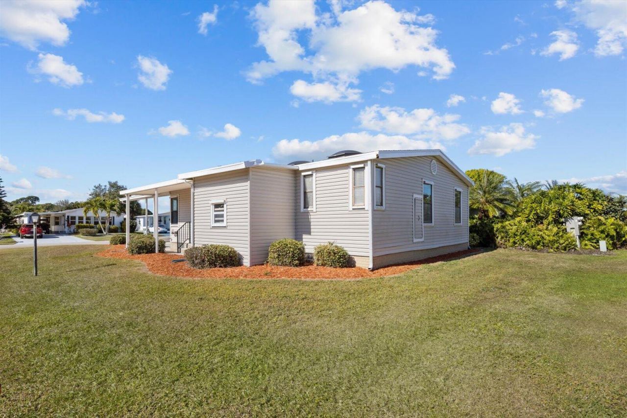 8530 Leadtree Court, Port Saint Lucie, FL 34952 Photo