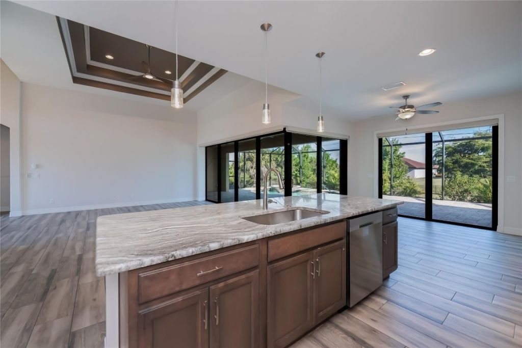 105 Hardee Way, Rotonda West, FL 33947 Photo