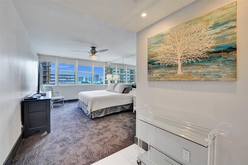 2030 S Ocean Drive, Unit 510, Hallandale Beach, FL 33009 Photo