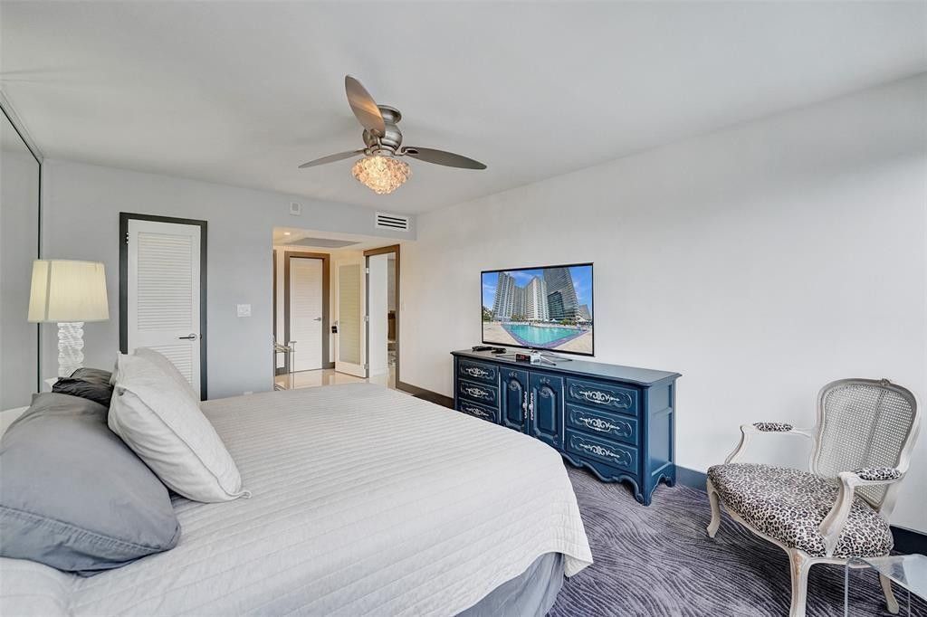 2030 S Ocean Drive, Unit 510, Hallandale Beach, FL 33009 Photo