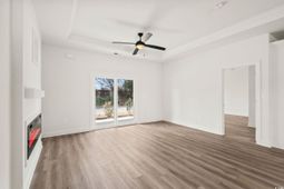 143 Stonewall Circle photo 4