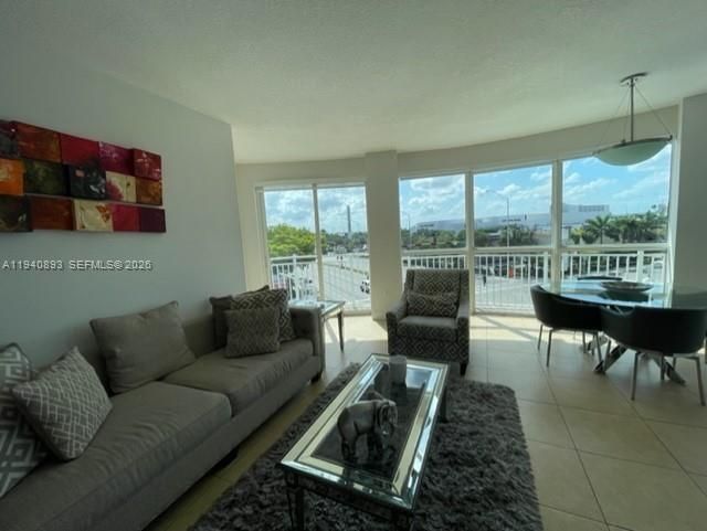 7270 SW 88th St , Unit B203, Miami, FL 33156 Photo