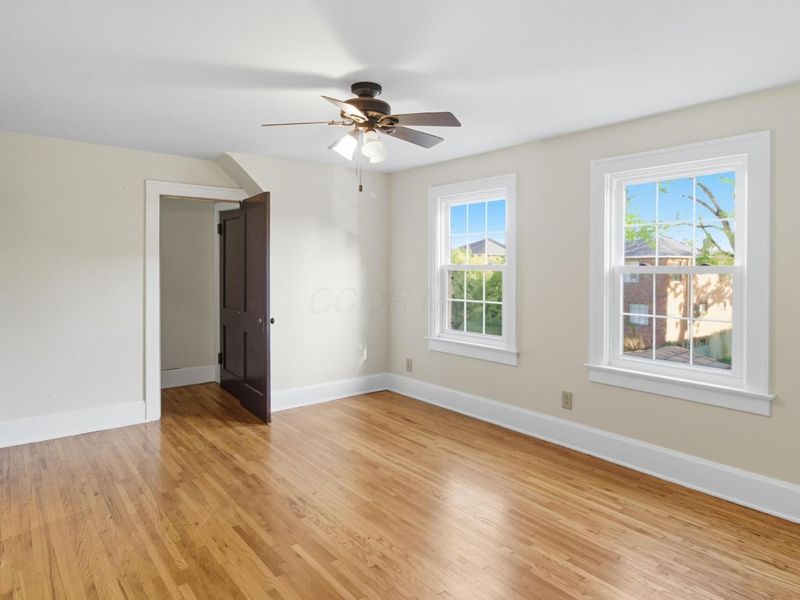 44 W Pacemont Road, Columbus, OH 43202 Photo 14