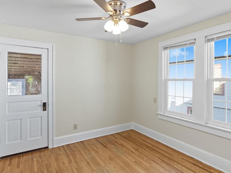 44 W Pacemont Road, Columbus, OH 43202 Photo 18