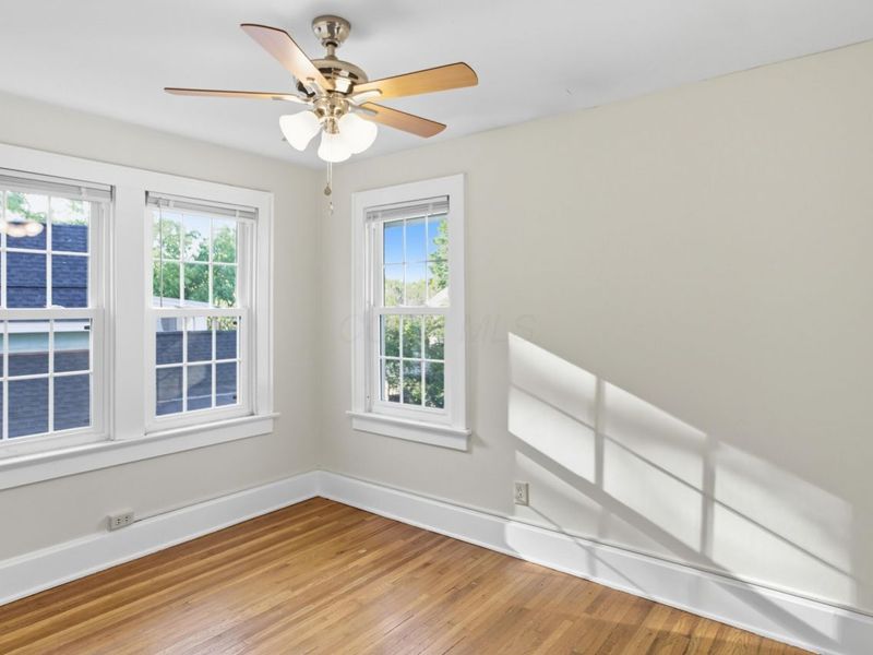 44 W Pacemont Road, Columbus, OH 43202 Photo 21