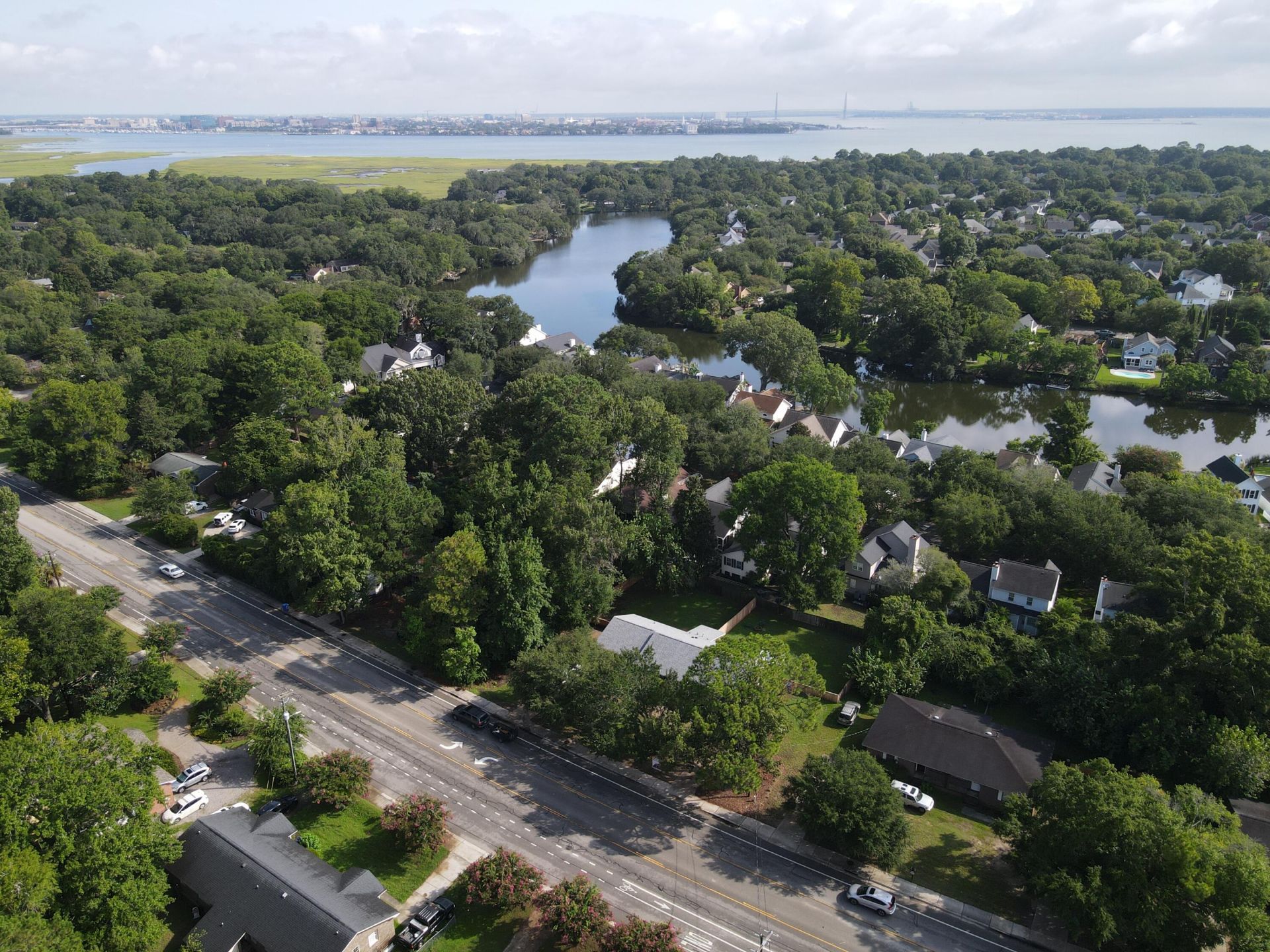 1038 Harbor View Road Photo 9