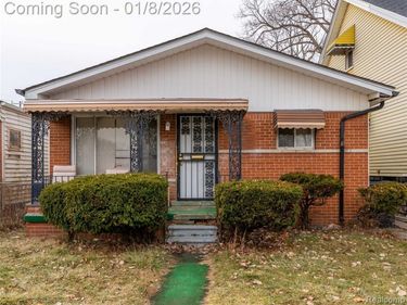 17809 McDougall Street, Hamtramck, MI 48212