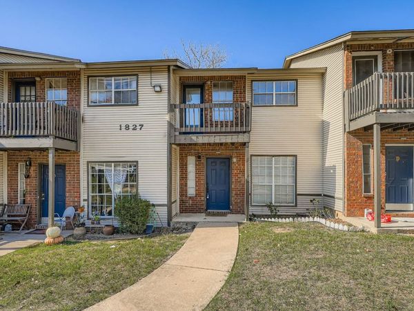 1827 River Crossing CIR, Unit C, Austin, TX 78741