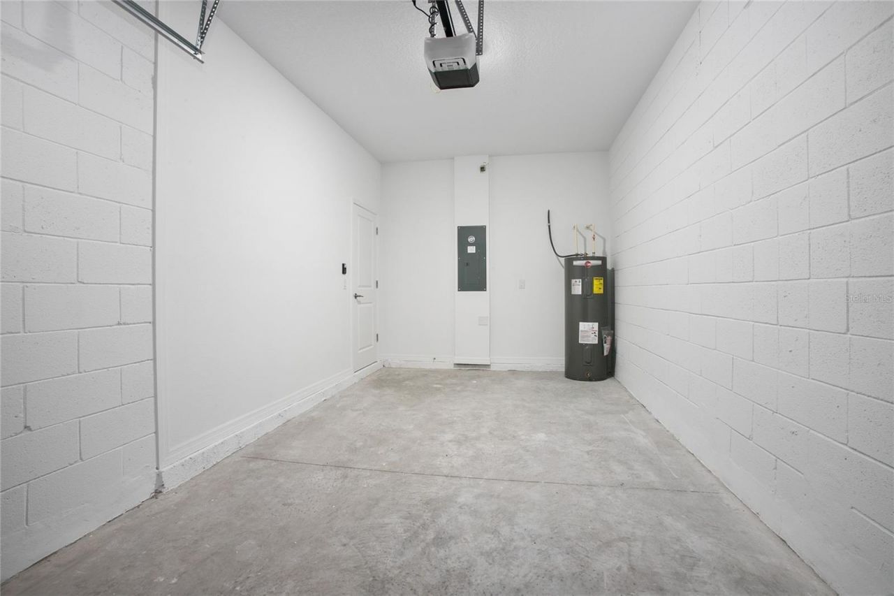 184 River Front Way, Edgewater, FL 32141 Photo