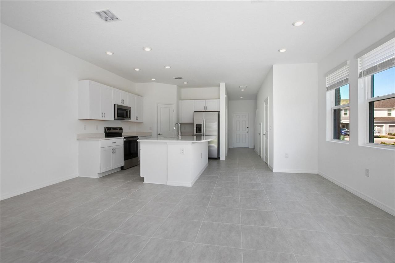 184 River Front Way, Edgewater, FL 32141 Photo