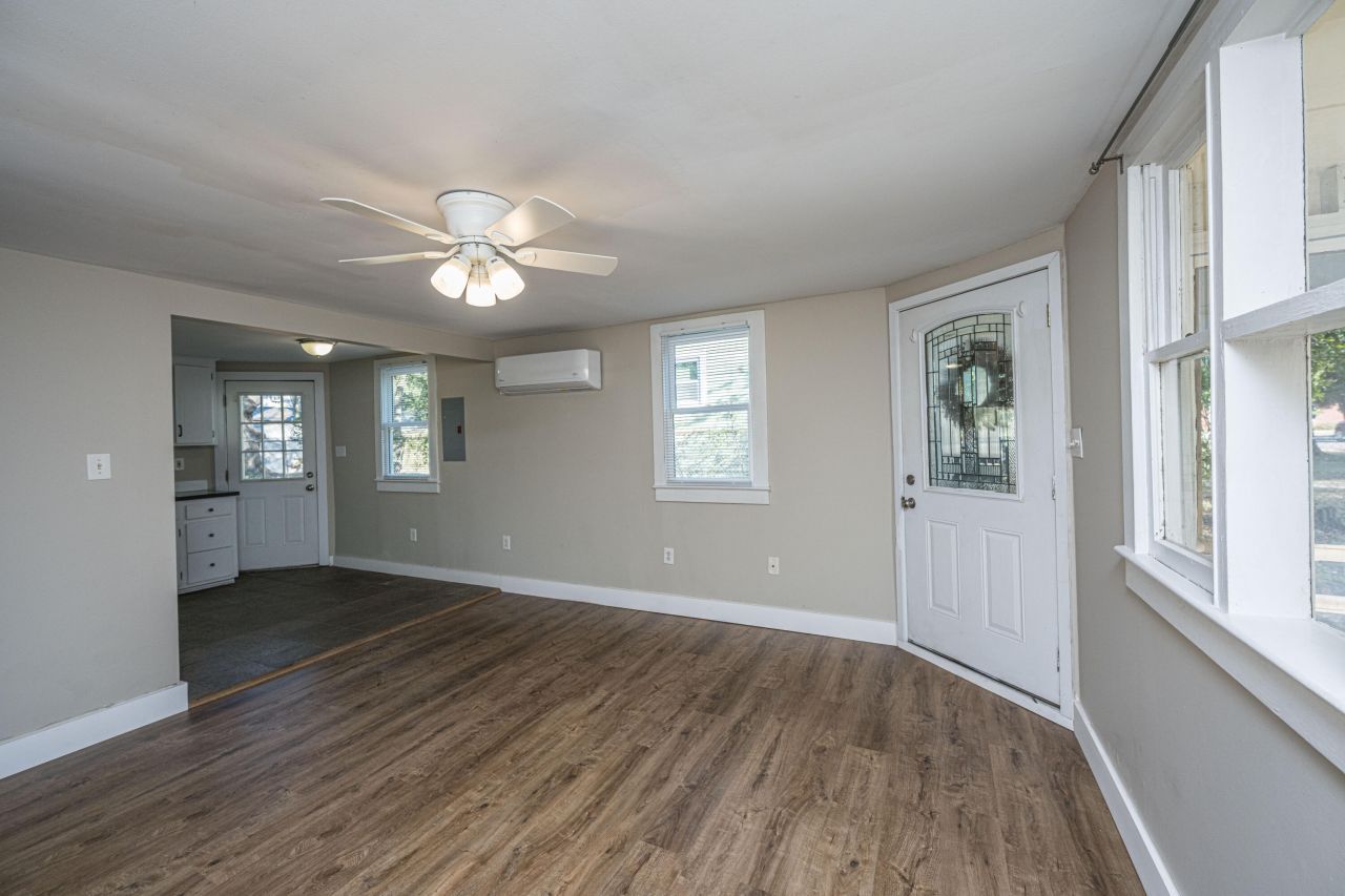 1610 Pinecrest Road Photo 14