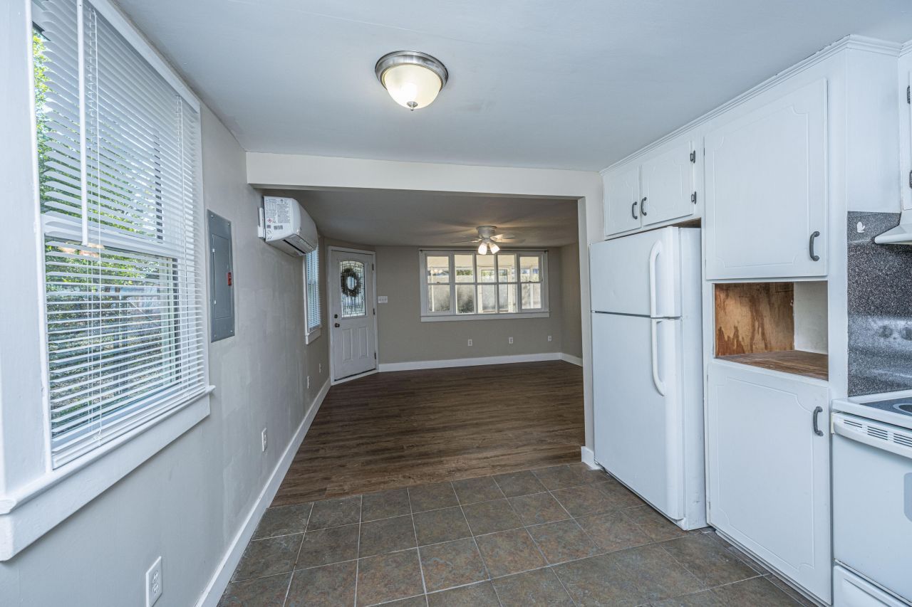 1610 Pinecrest Road Photo 19