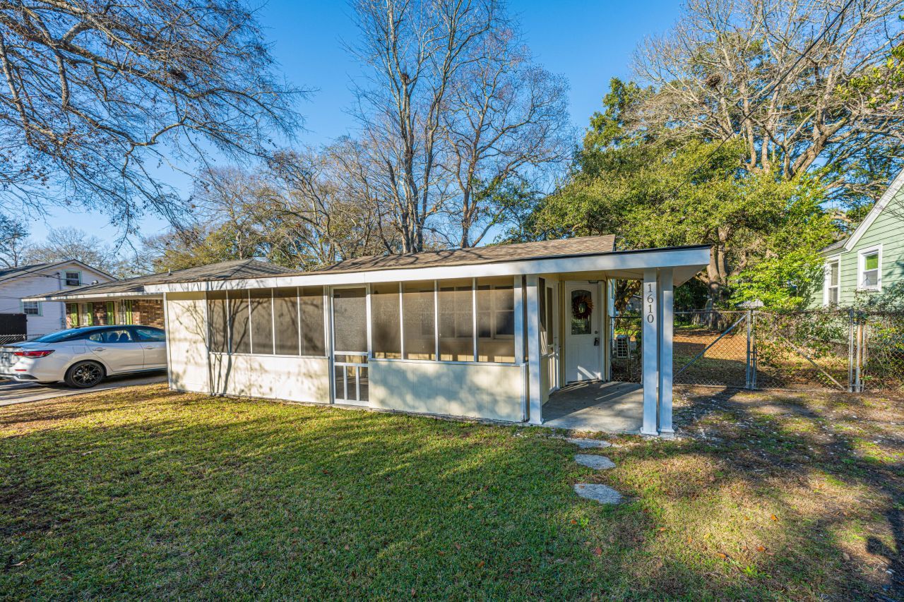 1610 Pinecrest Road Photo 36