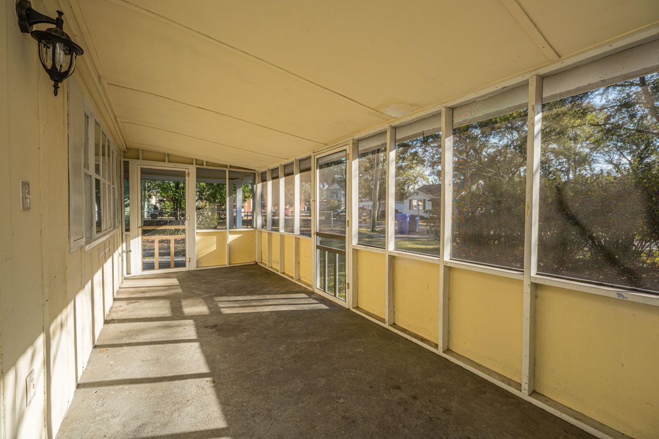 1610 Pinecrest Road Photo 6