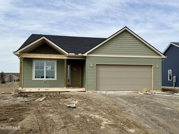 1383 Limerick Lane, Waterville, OH 43566