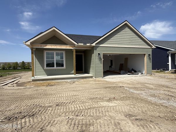 1383 Limerick Lane, Waterville, OH 43566