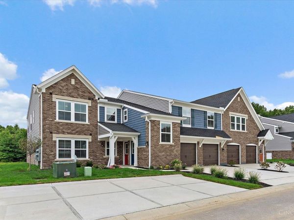 93-303 Parkview Lane, Unit 303, Miami Twp, OH 45150