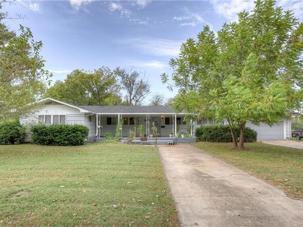 2205 Lincoln Avenue, Baxter Springs, KS 66713