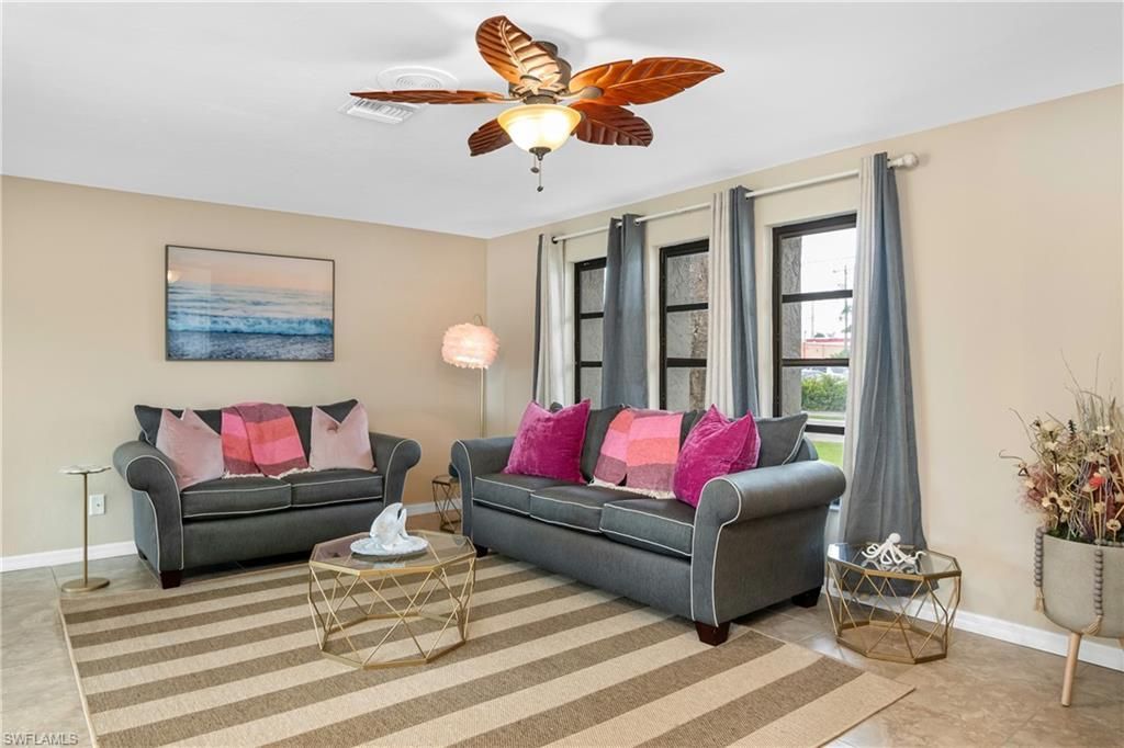 1519 SE 21st St, Cape Coral, FL 33990 Photo