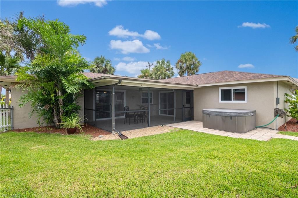 1519 SE 21st St, Cape Coral, FL 33990 Photo