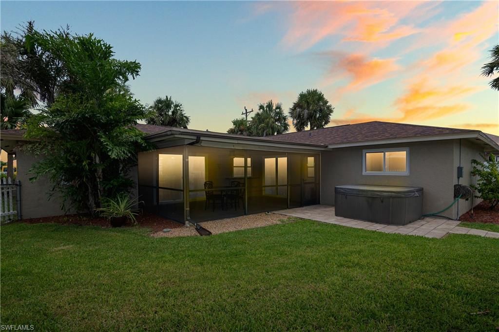 1519 SE 21st St, Cape Coral, FL 33990 Photo