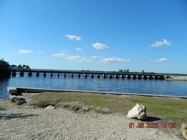 236 Lagoon DR, FORT MYERS, FL 33905