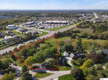 6101 Frontier Road, Lincoln, NE 68516