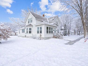 1207 Desoto Avenue N, Glencoe, MN 55336