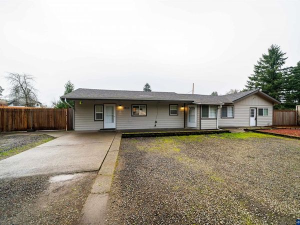 7953 Baker Ln SE, Aumsville, OR 97325