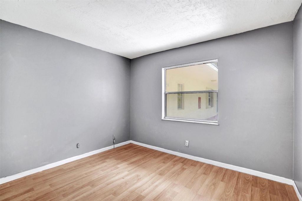 2801 Somerset Drive, Unit 101, Lauderdale Lakes, FL 33311 Photo