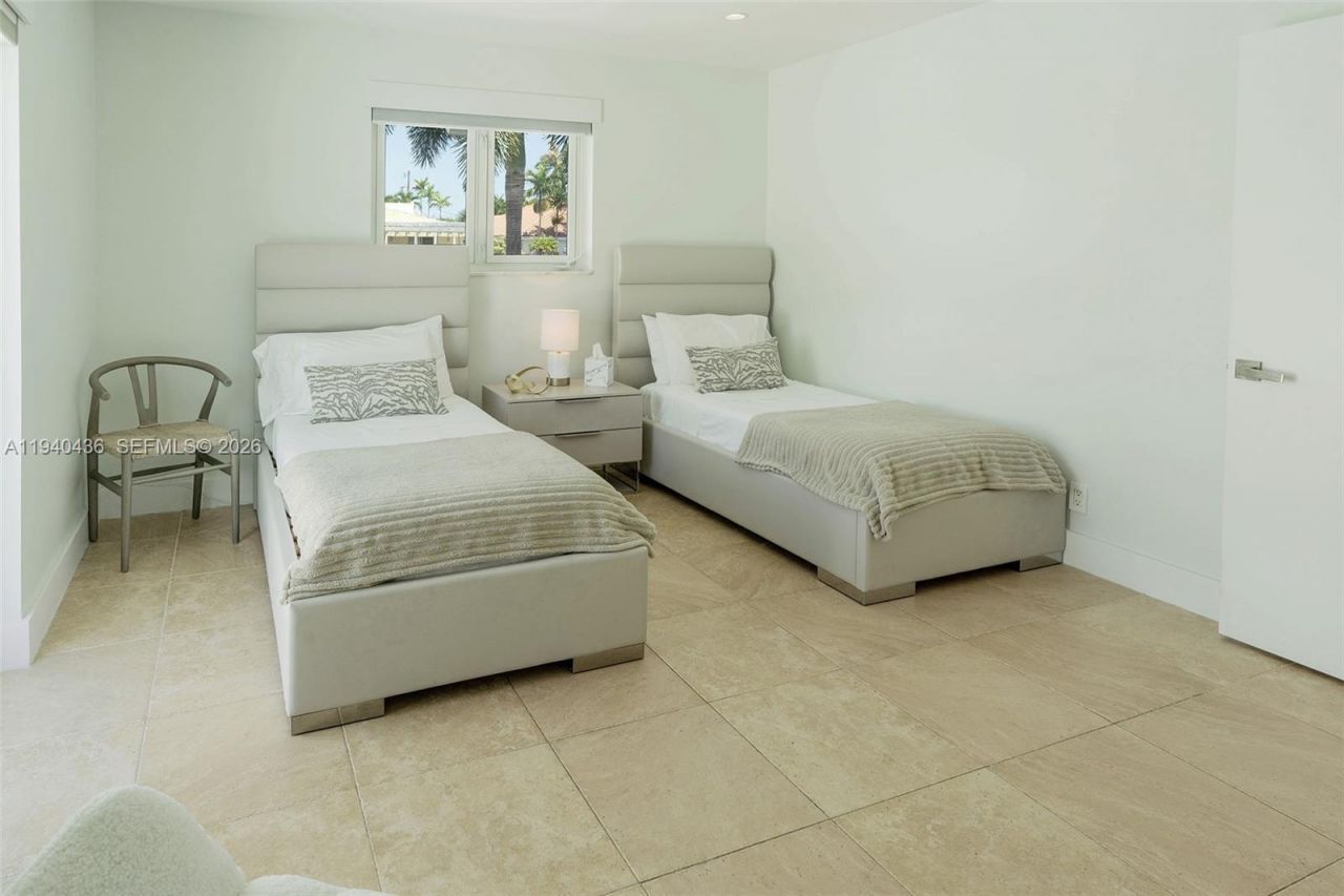 2711 NE 57th Ct, Fort Lauderdale, FL 33308 Photo