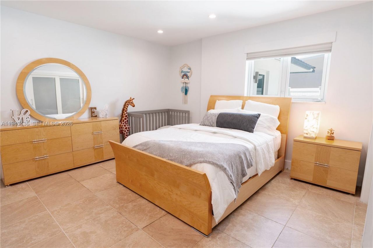 2711 NE 57th Ct, Fort Lauderdale, FL 33308 Photo