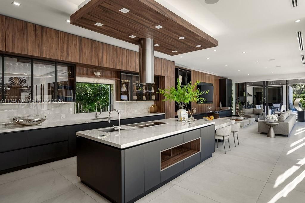 6850 SW 73rd Ct, Miami, FL 33143 Photo