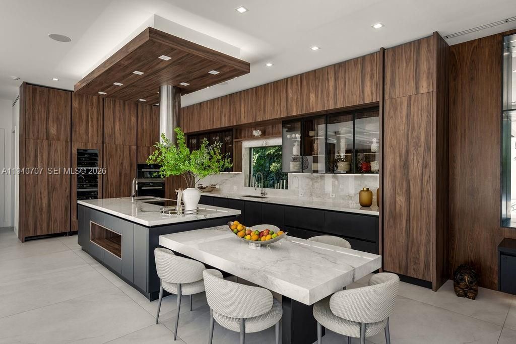 6850 SW 73rd Ct, Miami, FL 33143 Photo