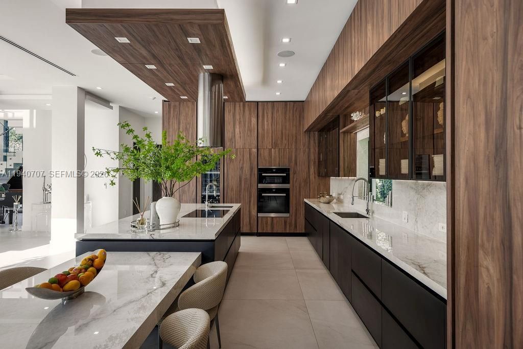 6850 SW 73rd Ct, Miami, FL 33143 Photo