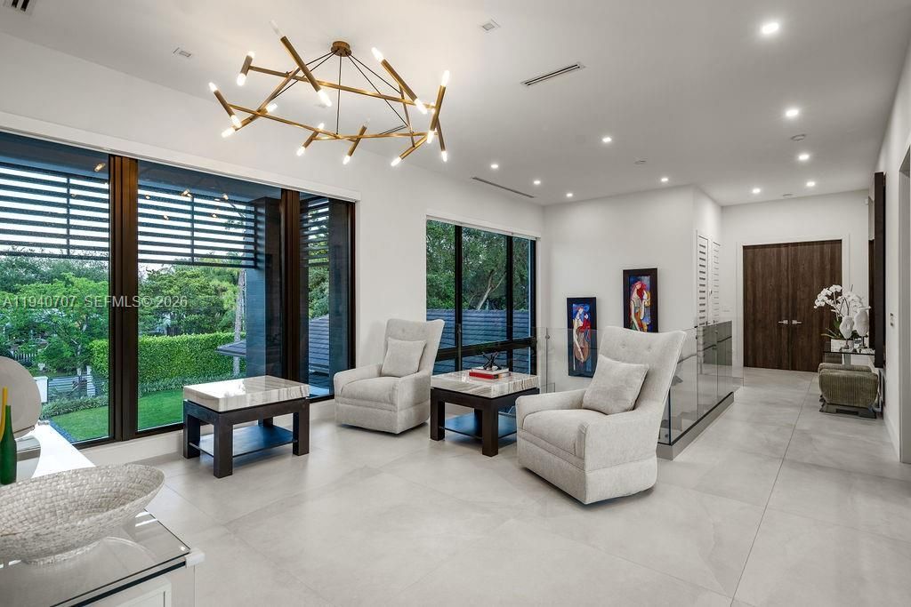 6850 SW 73rd Ct, Miami, FL 33143 Photo