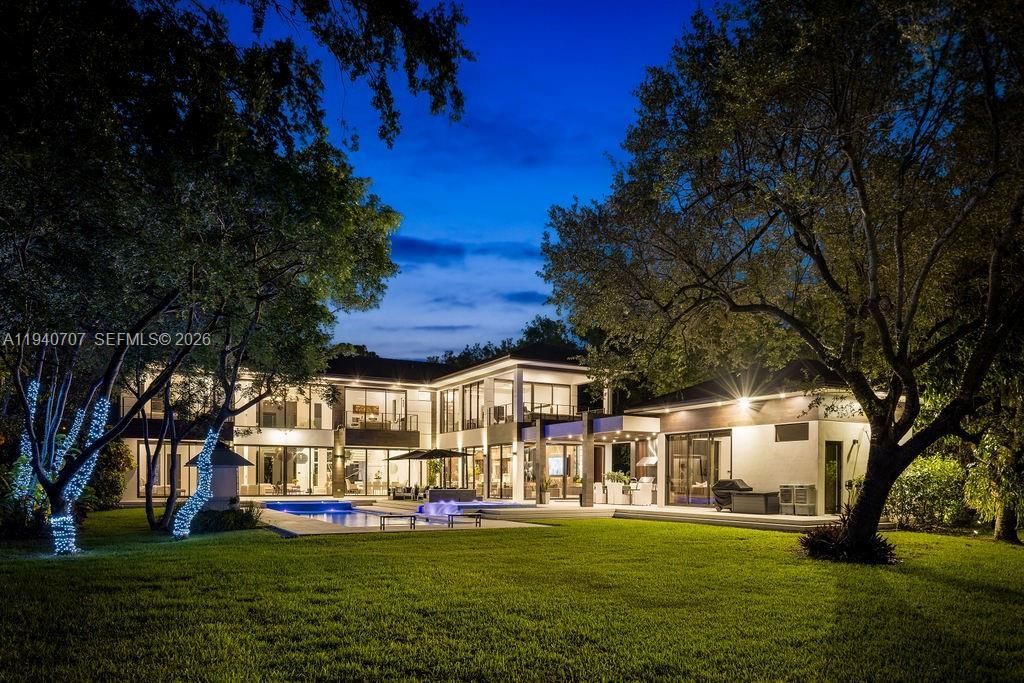 6850 SW 73rd Ct, Miami, FL 33143 Photo