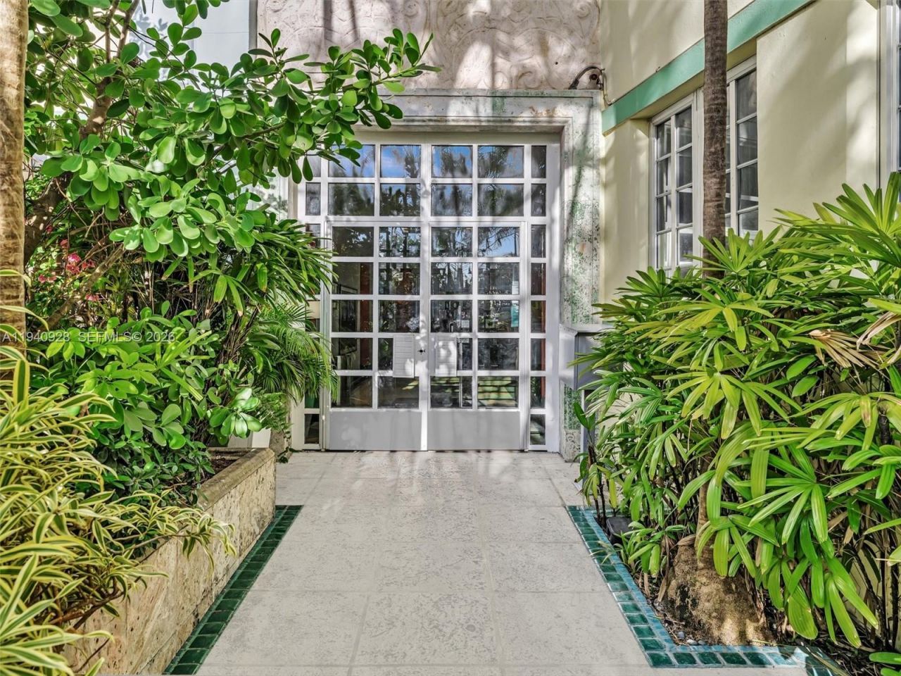 530 Ocean Dr, Unit 104A, Miami Beach, FL 33139 Photo