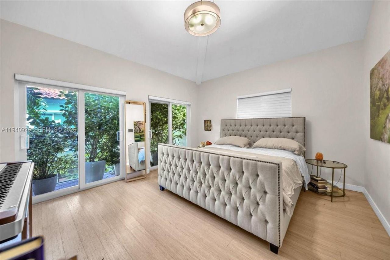 208 Jefferson Ave, Unit 113, Miami Beach, FL 33139 Photo