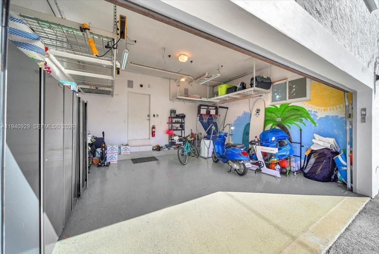 208 Jefferson Ave, Unit 113, Miami Beach, FL 33139 Photo