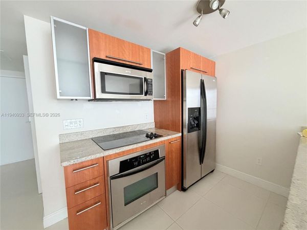185 SW 7 ST, Unit 2404, Miami, FL 33130